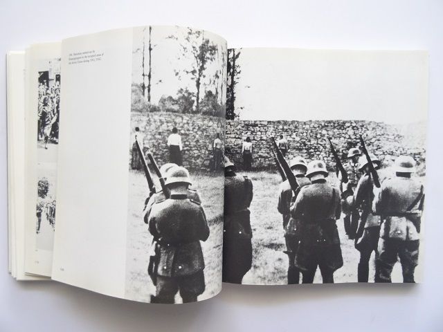 洋書◆ホロコーストの歴史写真集 本