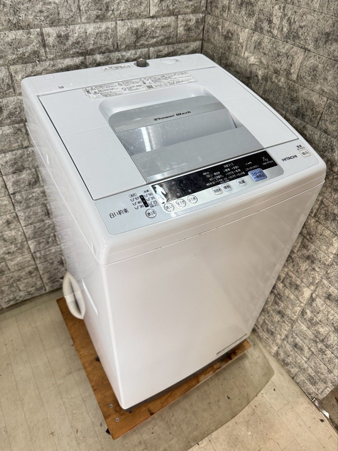 大阪送料無料☆3か月保障付き☆洗濯機☆日立☆7kg☆2019年☆NW-R704☆S 