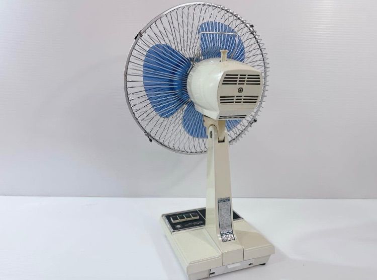 昭和レトロ SANYO レトロ扇風機 お座敷専用 - メルカリ