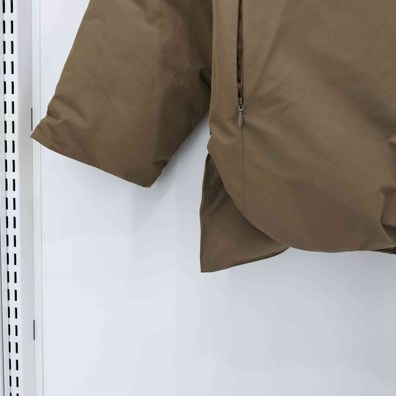 ブラームス BLURHMS STAND-UP COLLAR DOWN JACKET メンズ 3 - メルカリ