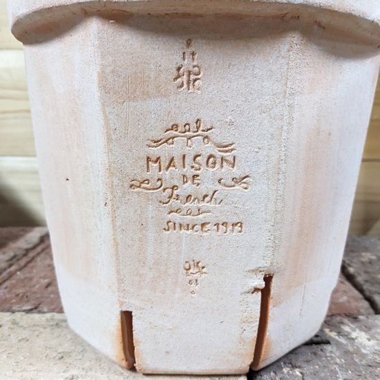 ポコでお願いします。同梱新製品です斜めスリットナチュラルテラコッタ