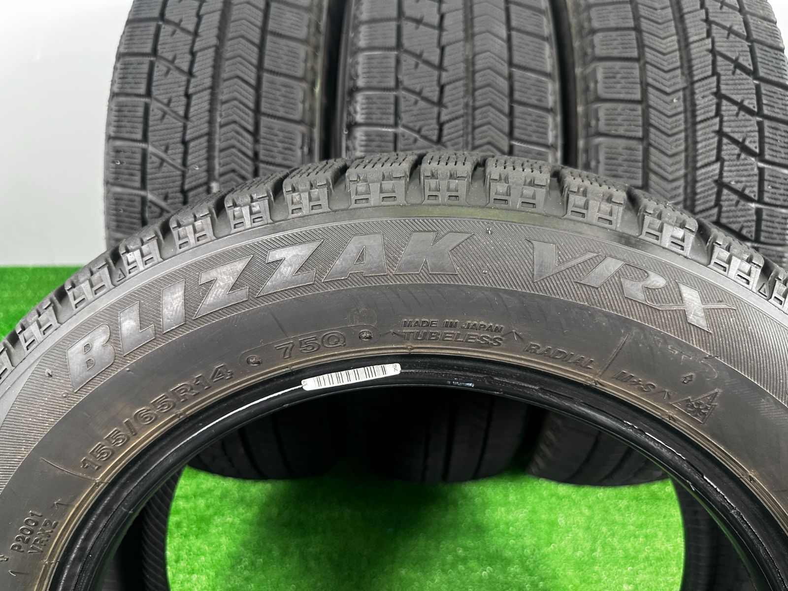 非売品 スタッドレス 155/65R14 ブリジストンVRX N-box用ホイール付き
