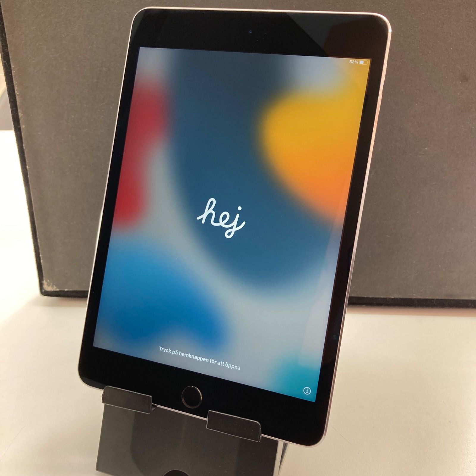 【iPad mini第4世代】Wi-Fiモデル 128GB スペースグレイ