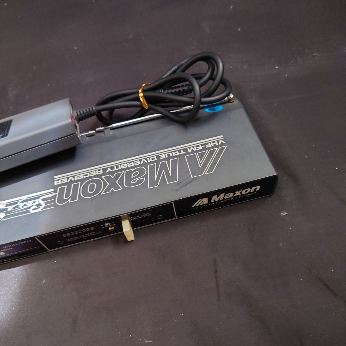 maxon sr22 マクソン SR22 ワイヤレスダイバーシティレシーバー