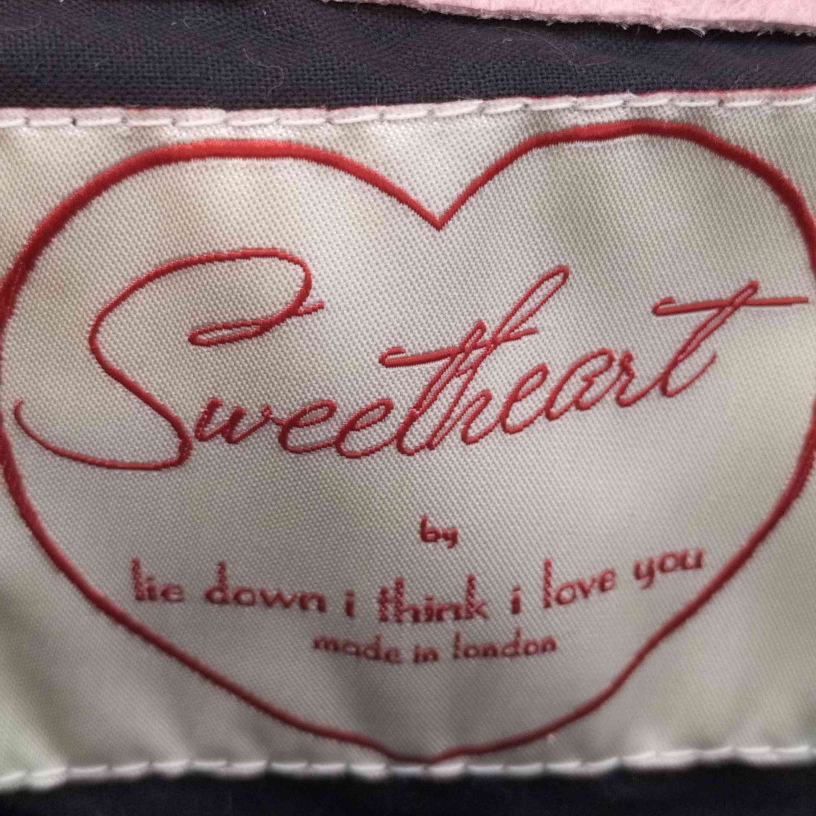 スイートハートラヴユーライダウンアイシンクアイラヴユー sweetheart 