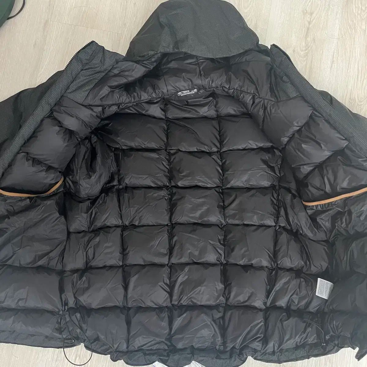 ARC TERYX アークテリクス アルファライトウェイトパーカー L サイズ