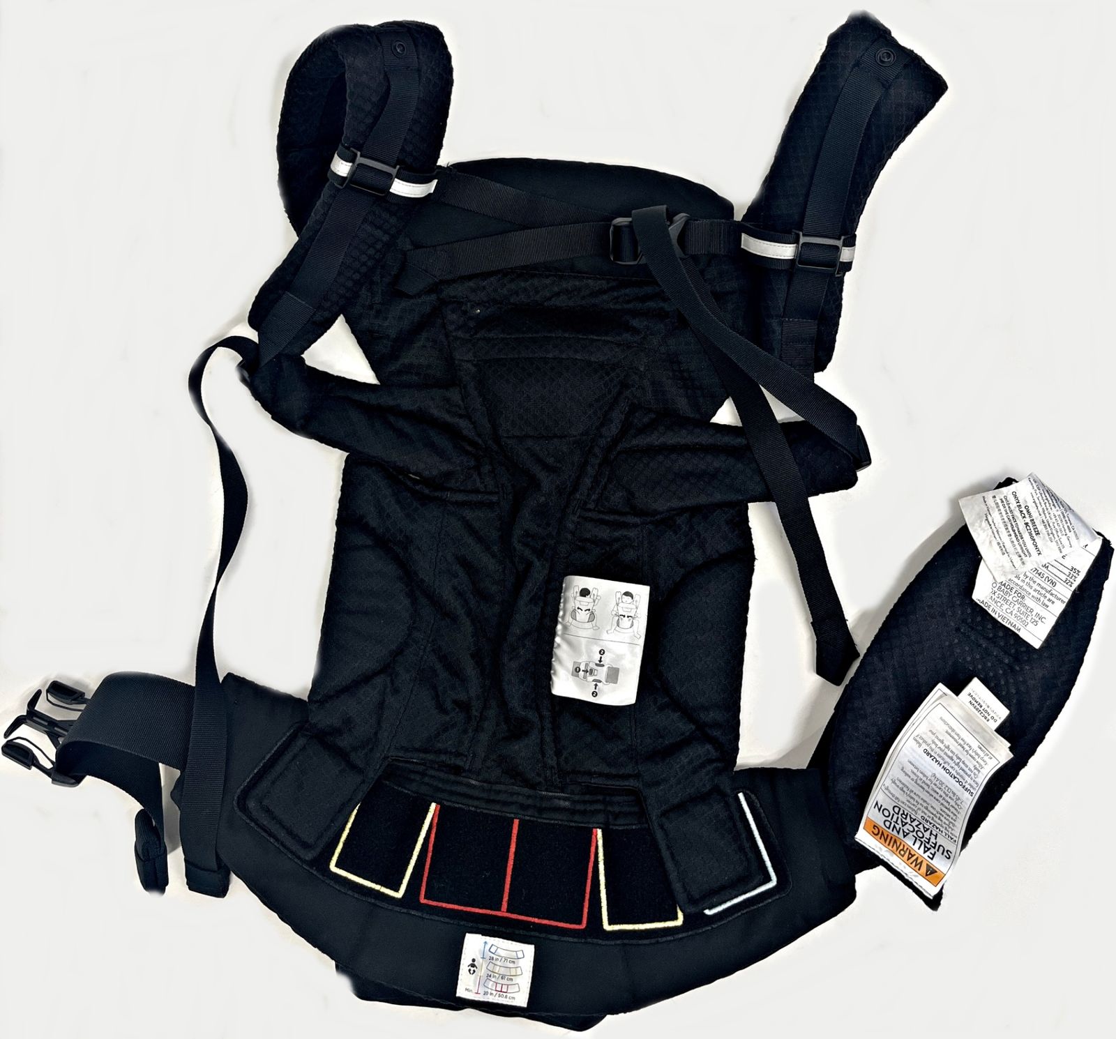 ergobaby ブラック 抱っこ紐 OMNI Breeze / ブラック＆ベージュカラー