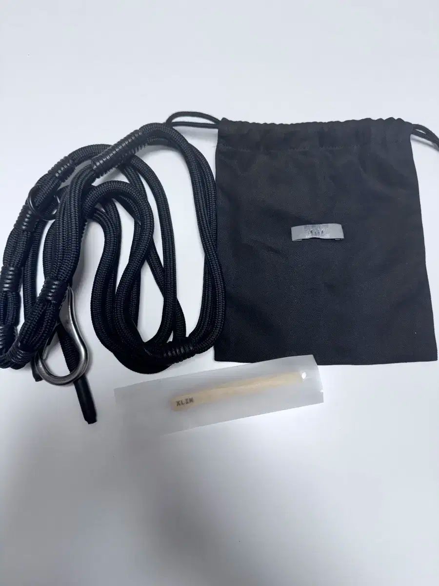 フルスタッズ本革ナローベルト！緑エメラルド翡翠 ファッション雑貨