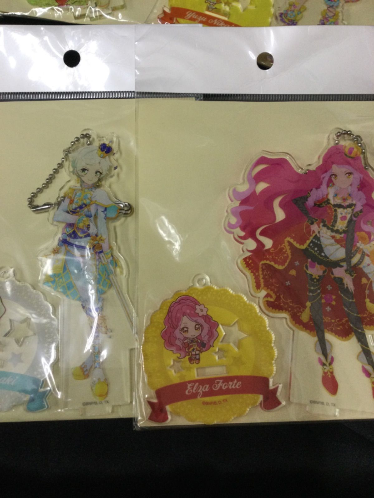 虹野ゆめ　アクリルバッジスタンドキーホルダー アイカツスターズ！ アクリルバッジスタンドキーホルダー 虹野ゆめ