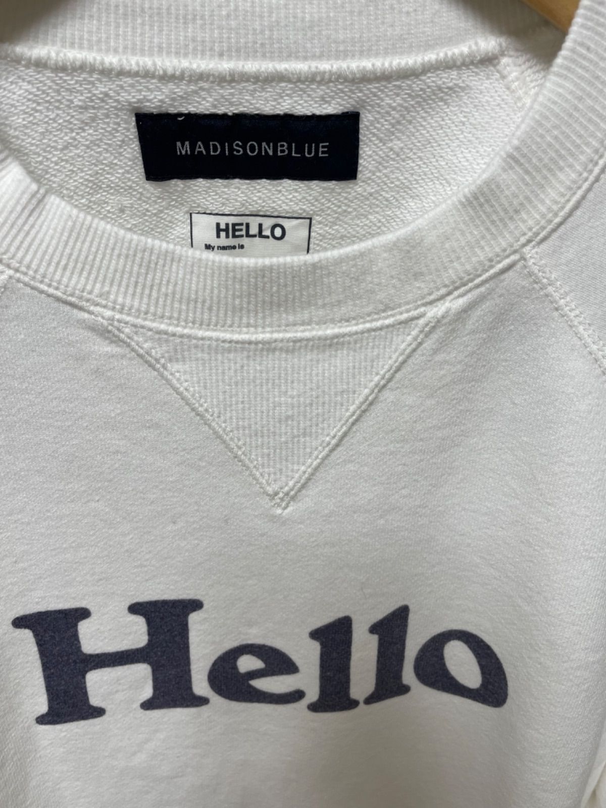 新品未使用品】MADISONBLUEマディソンブルー HELLOスウェット 新品未使用品】MADISONBLUEマディソンブルー HELLOスウェット