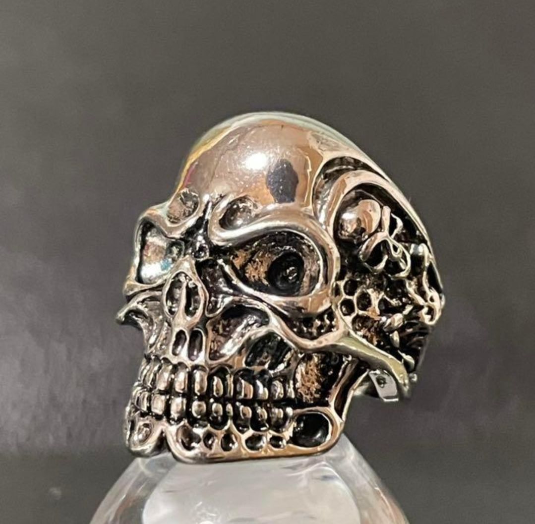 今だけ価格 最終値下げ‼︎Skull Ring スカルリング シルバー silver