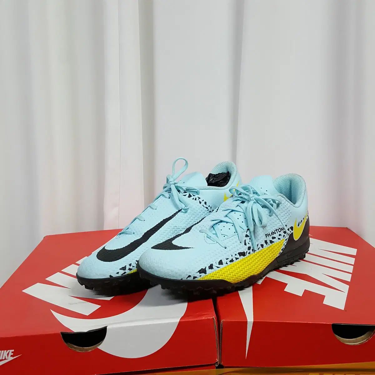 24 年 NIKE ナイキ ファントム GT2 サッカーシューズ 260 サイズ