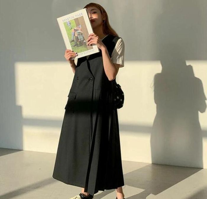 ジャンパースカート レディース ワンピース 春 夏 ロングワンピース プリーツワンピース 無地 ジャンスカ テーラード ノースリーブ レイヤード EryO493