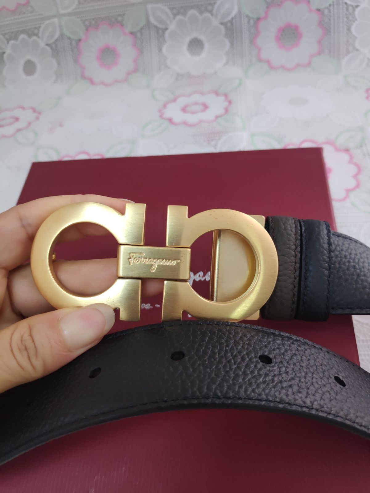 フェラガモ　黒 レザーベルト 金色バックル サルヴァトーレ フェラガモ Salvatore Ferragamo レザーベルト