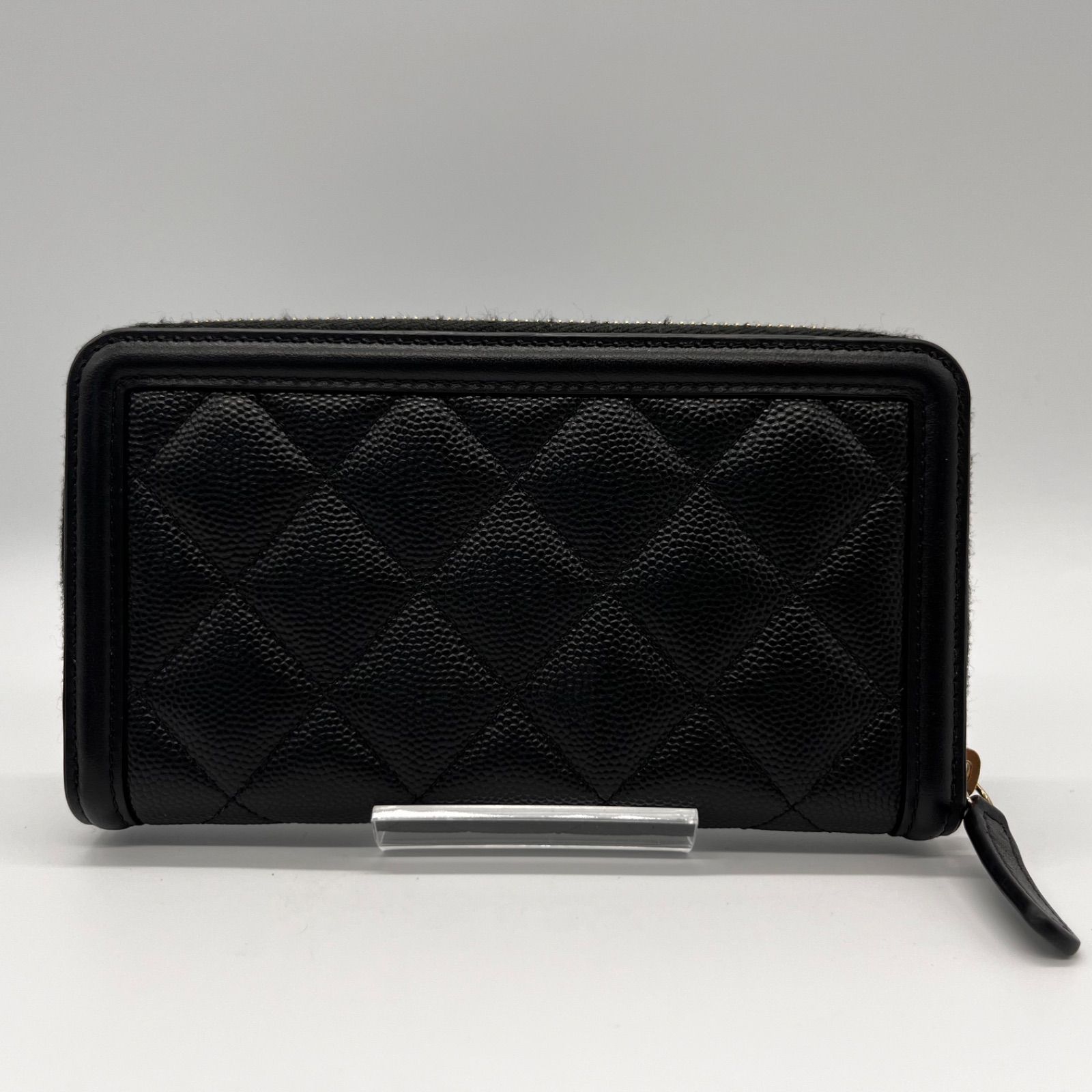 美品 CHANEL フィリグリー CC ラウンドファスナー ミディアム