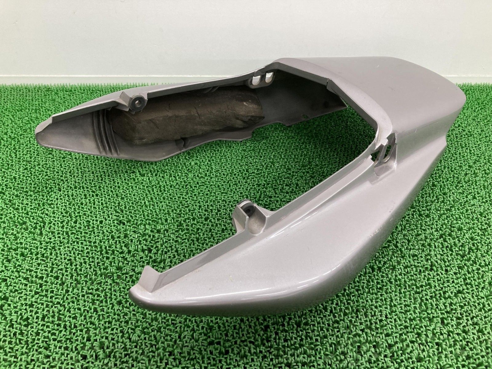 割れ無! XJR1300(RP03J)純正シートカウル！ XJR1300 RP03J 純正シート