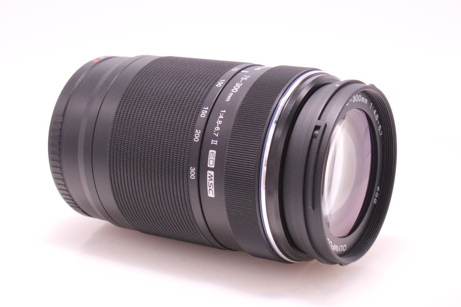 75-300mm F4.8-6.7