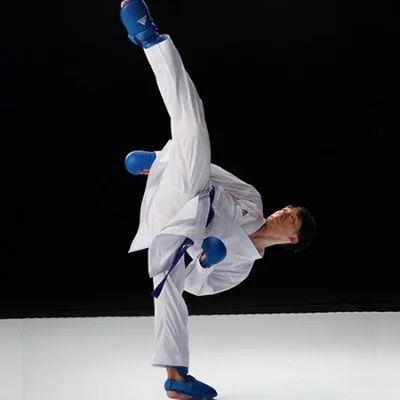 アディダス adidas