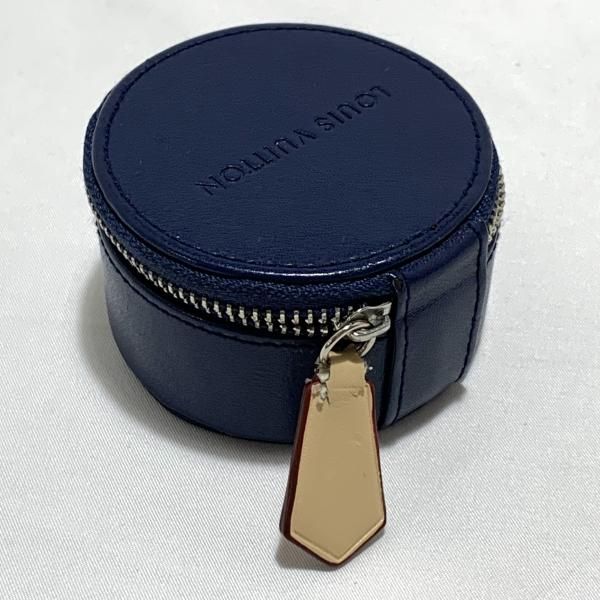 イヤホン ブラック