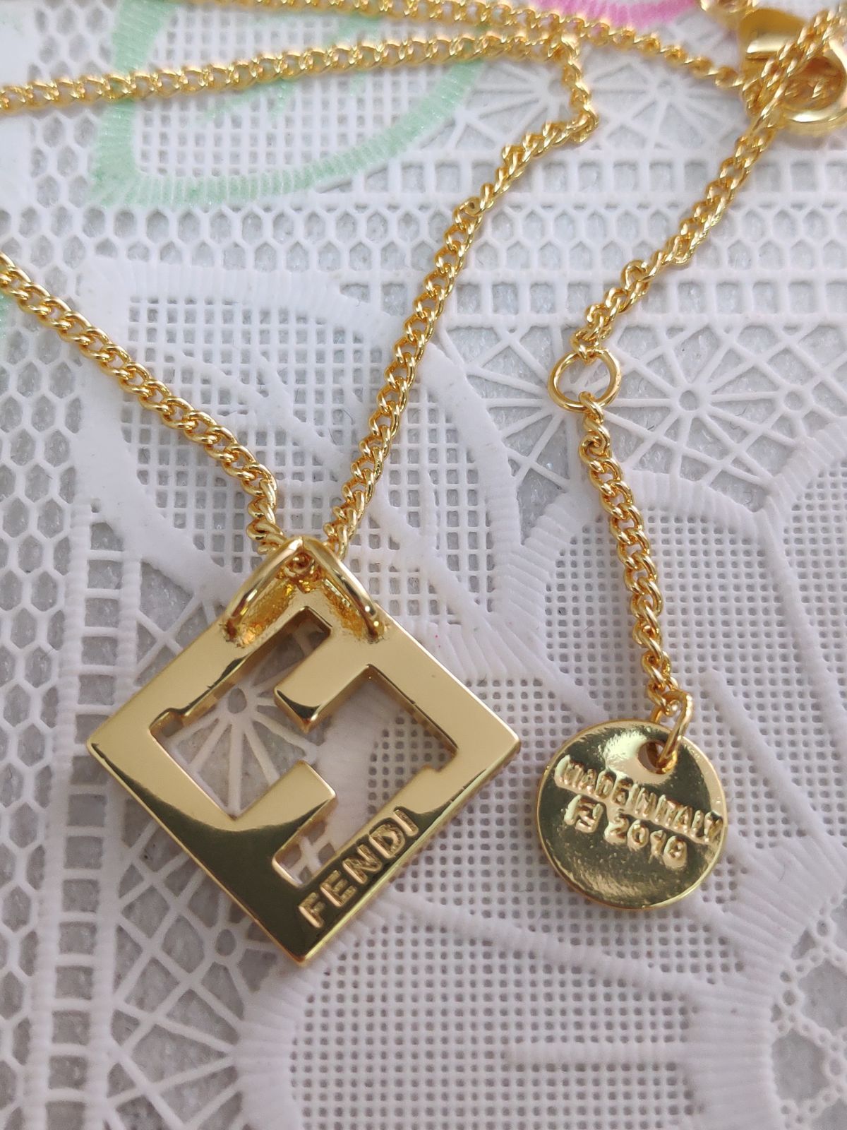超人気美品✨FENDI/フェンディ ネックレス フォーエバー
