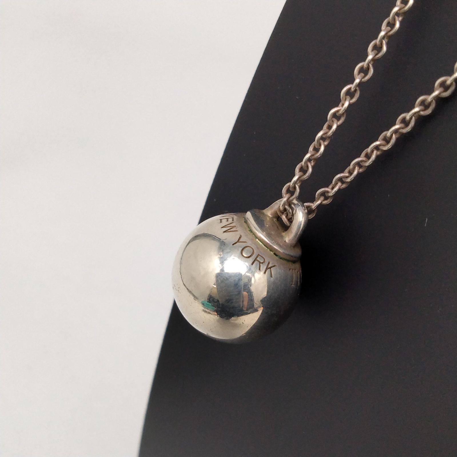 Tiffany & Co. シルバーネックレス ボール型 ✨️Tiffany & Co.✨️ティファニー ハードウェア ボール ネックレス