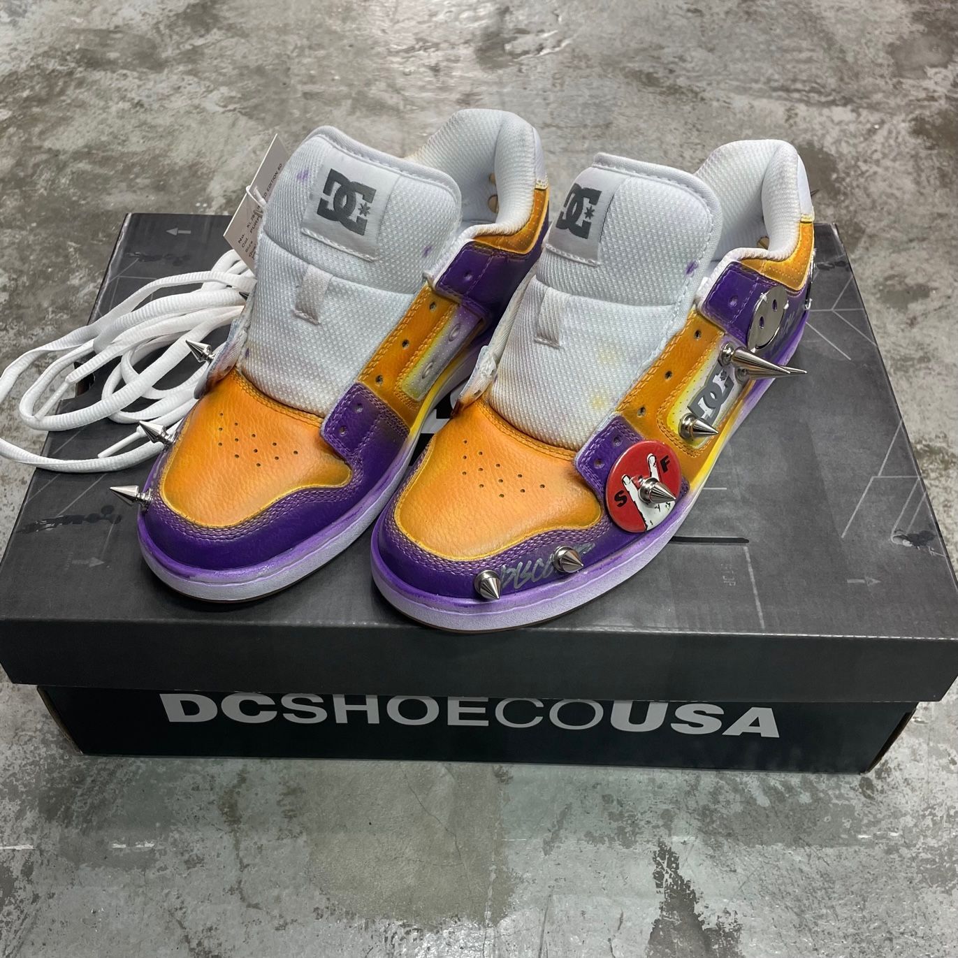 KIDILL シューズ 定価81400円 新品 KIDILL CUSTOMISED SNEAKERS COLLAB WITH DC