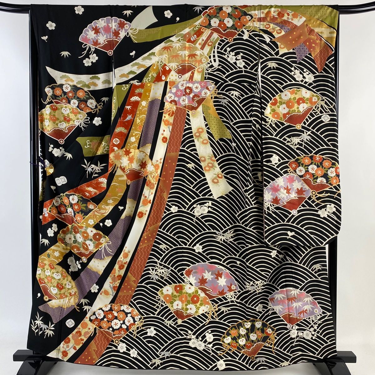 振袖 身丈162cm 裄丈66cm M 袷 松竹梅 扇 金糸 金彩 黒 正絹 逸品  