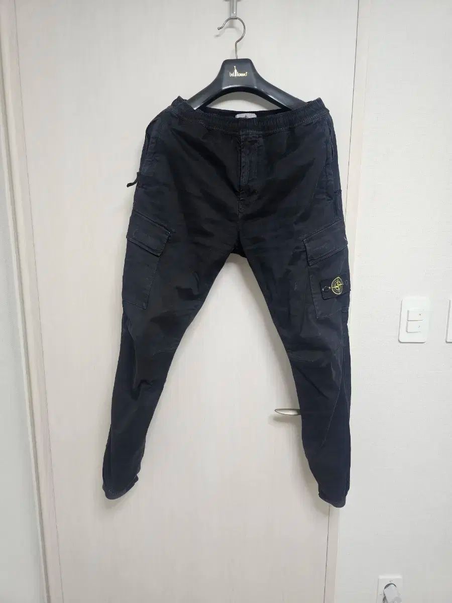 STONE ISLAND ストーンアイランド ジョガーパンツ