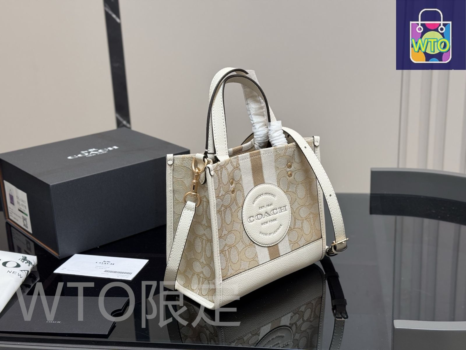 ★未使用・希少 コーチ トート ハンドバッグ フィールド 40 C5309 ☆未使用・希少 コーチ トート ハンドバッグ フィールド 40 C5309