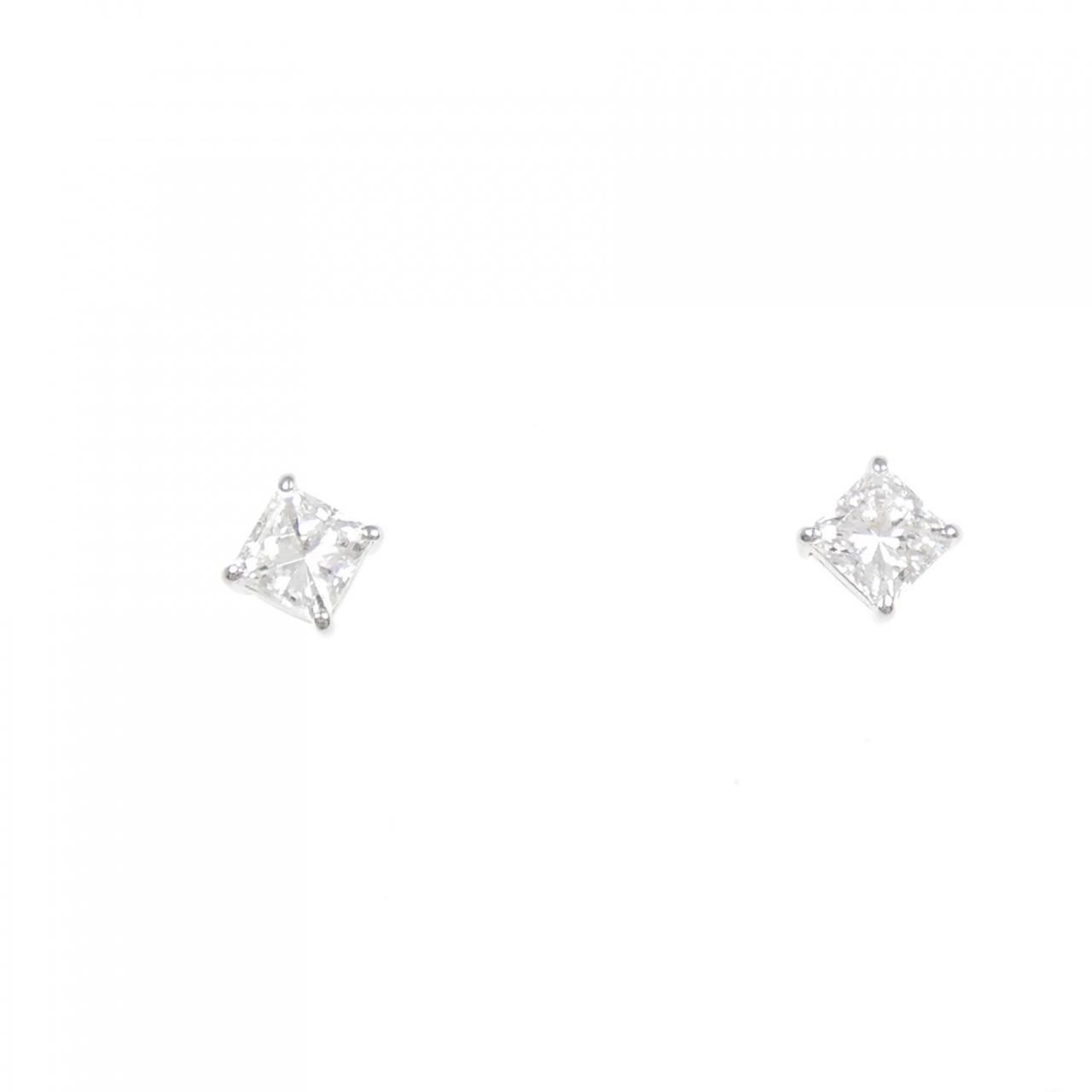 PT900 ダイヤモンド ピアス 0.643CT
