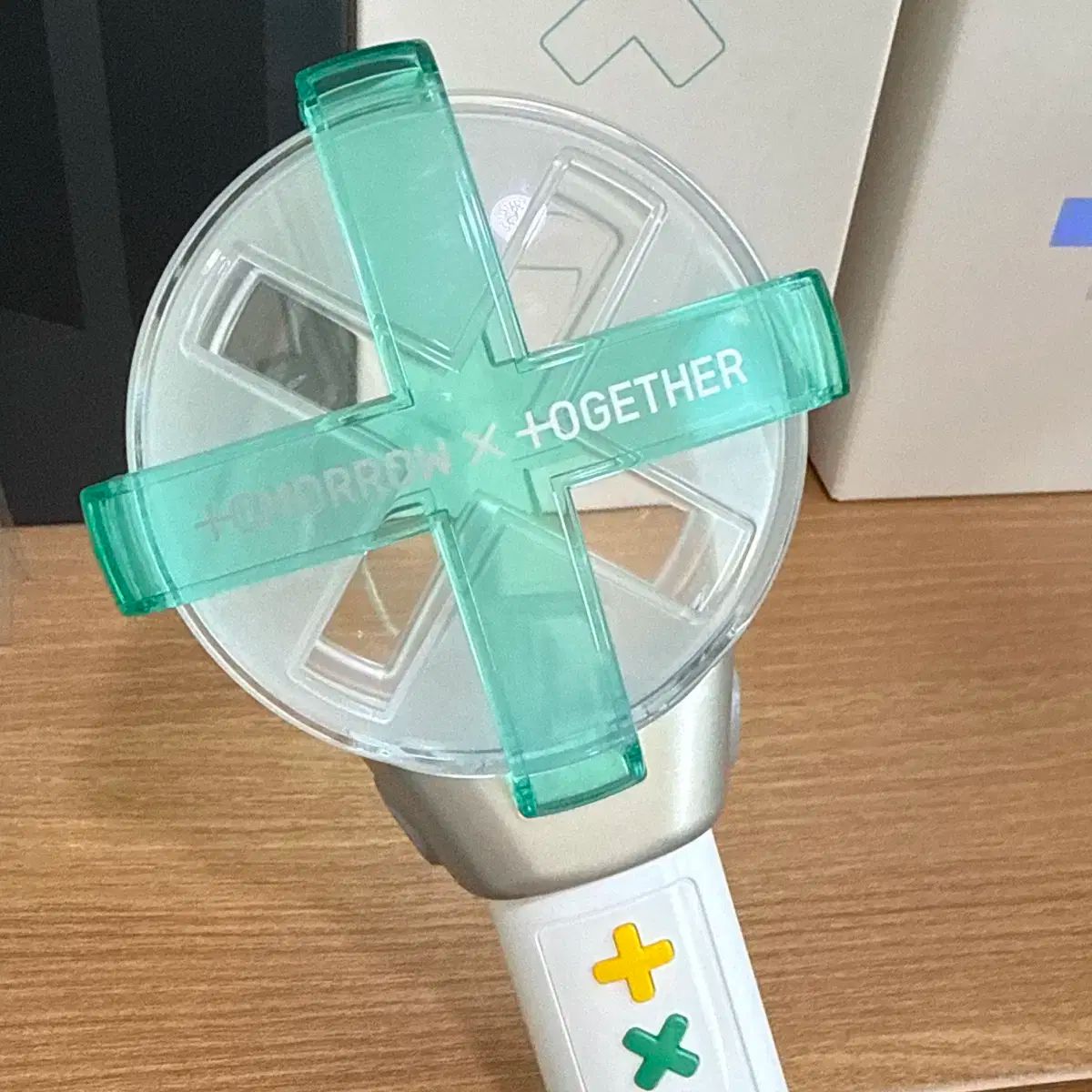 TXT ペンライト+OFFICAL FANCLUBE MOA 1期 セット TXT ペンライト+OFFICAL FANCLUBE MOA 1期 セット