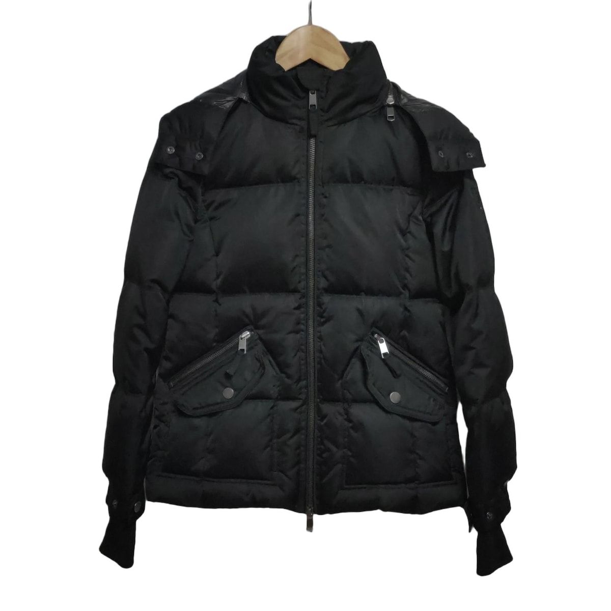 TOMMY HILFIGER トミーヒルフィガー ダウンジャケット サイズS|P S レディース - 黒 長袖|フード取り外し可|冬