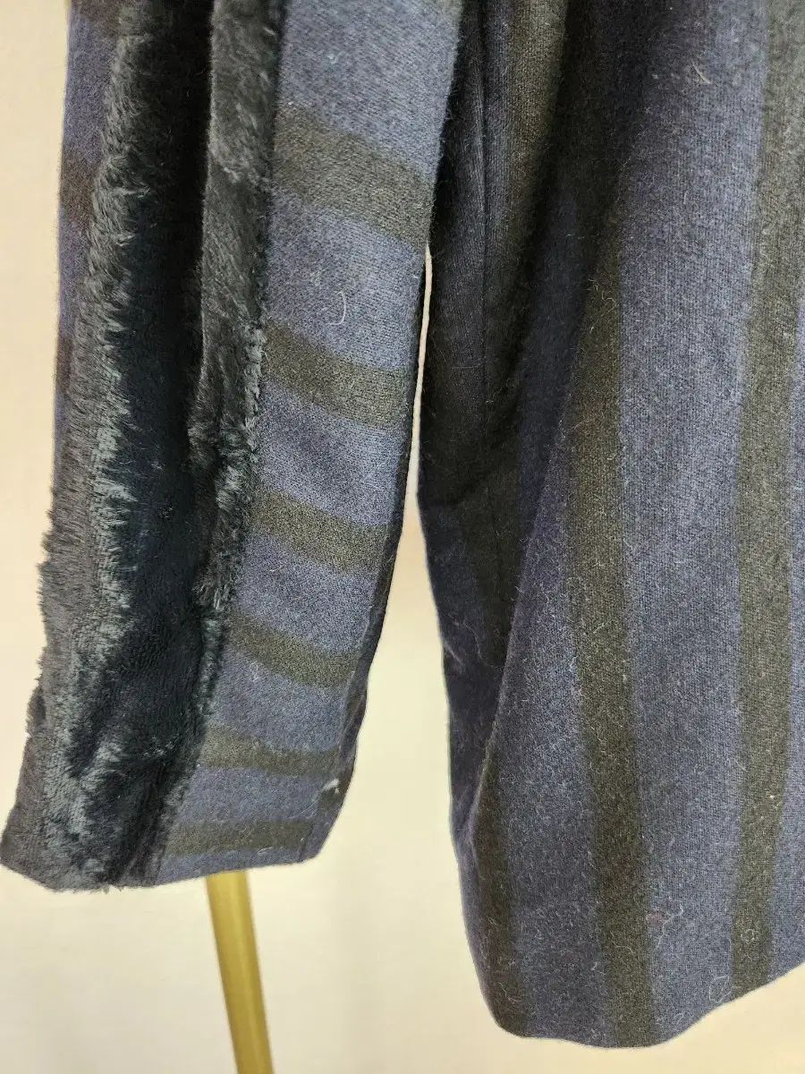 マージュ ストライプ ツアーベルベット