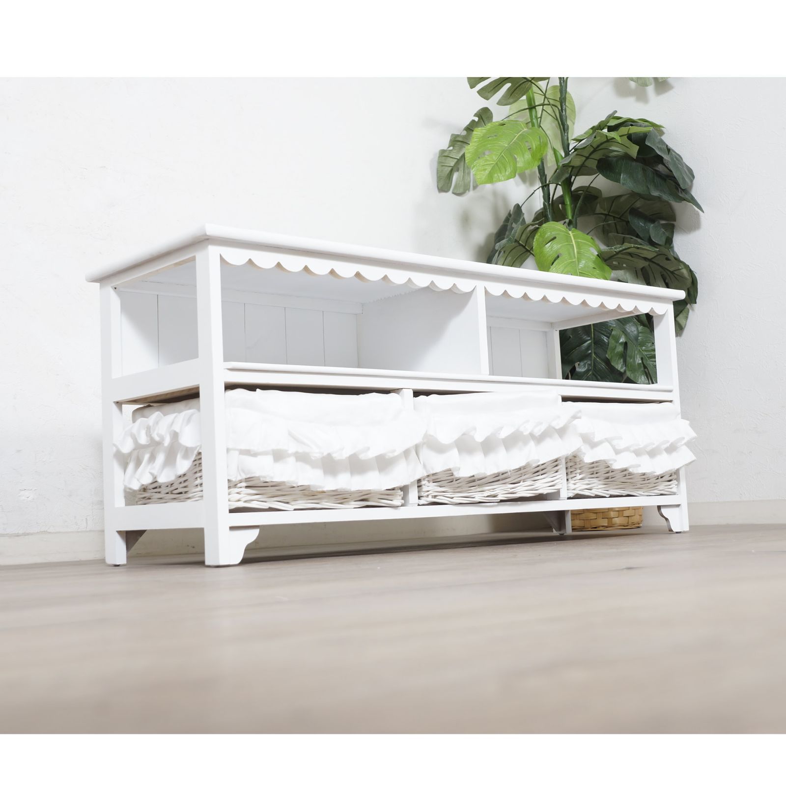 E フリル付きバスケット3個 白いカントリー調 ローボード テレビ台 収納棚 ガーリー フェミニン 100cm幅 アンティーク風 テレビボード フリル リビングボード アウトレット