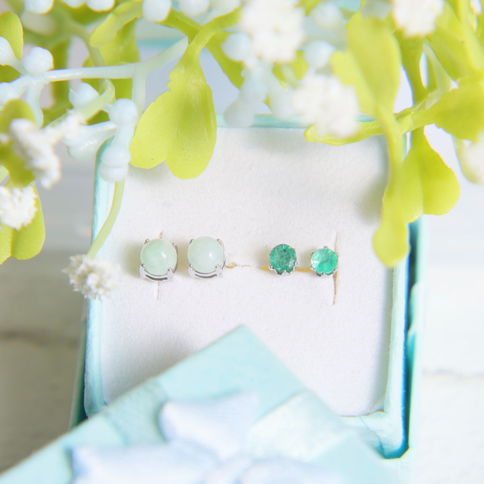 ペアピアス エメラルド 5月の誕生石 Pt900 キャッチ付 菱形タイプ ペア ピアス プレート レディース 5月 エメラルド Pt900