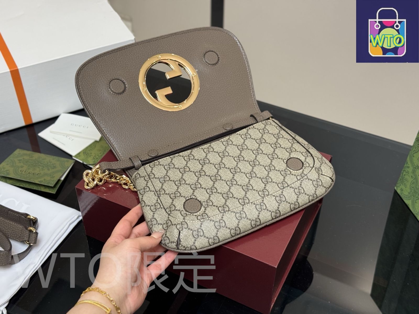 GUCCI 関税込 グッチ ブロンディ ミディアム ショルダーバッグ グッチ ブロンディ〕ミディアム ショルダーバッグブラック