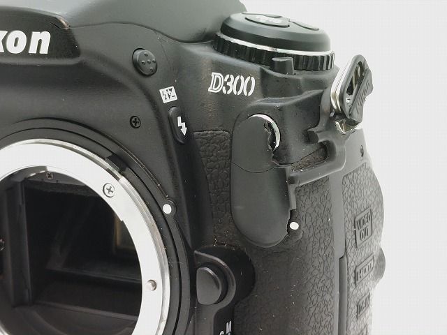 Nikon D300 電池 充電器 付 ニコン - メルカリ