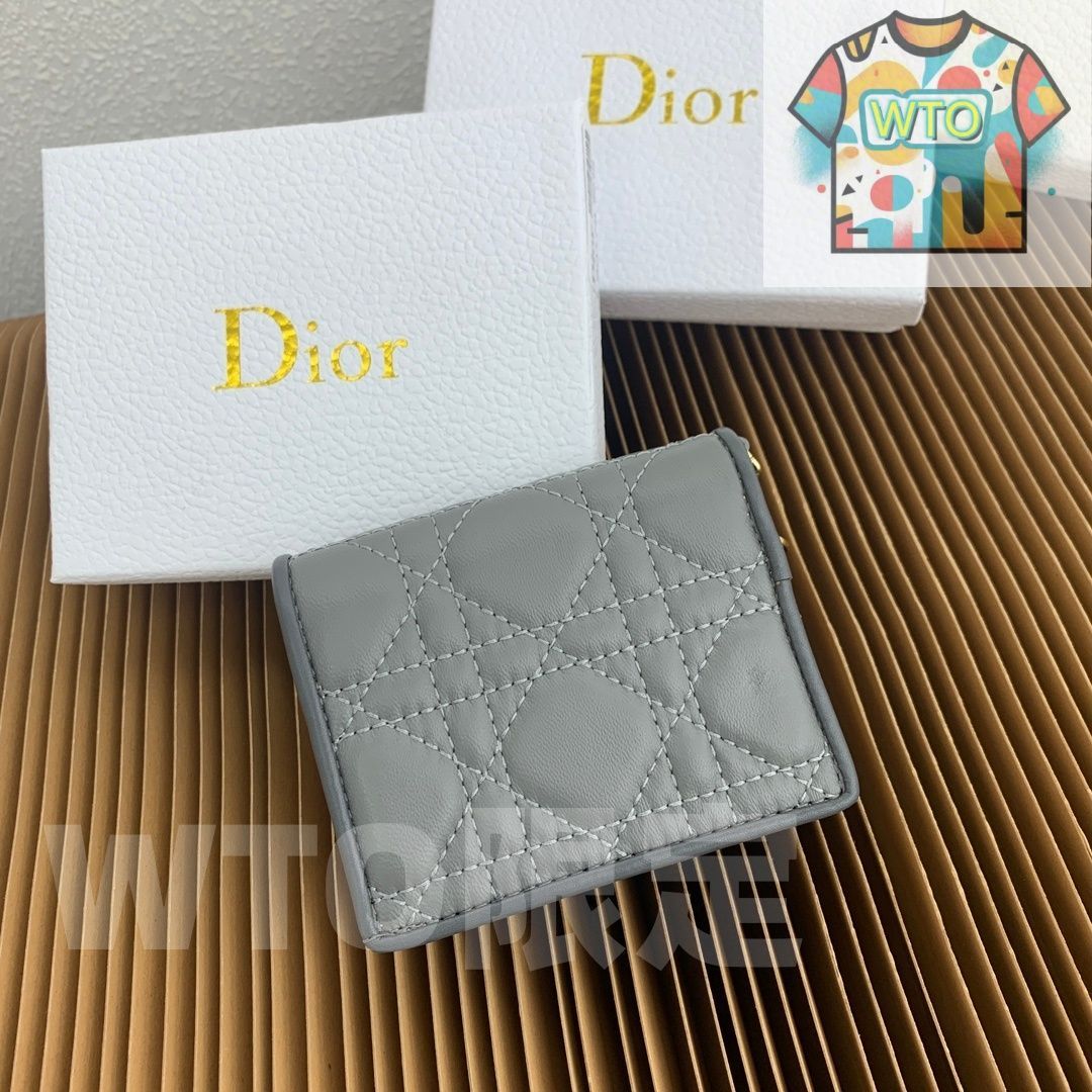 Dior チャーム 未使用 ディオール Dior - 未使用 クリスチャンディオール Dior キーホルダー