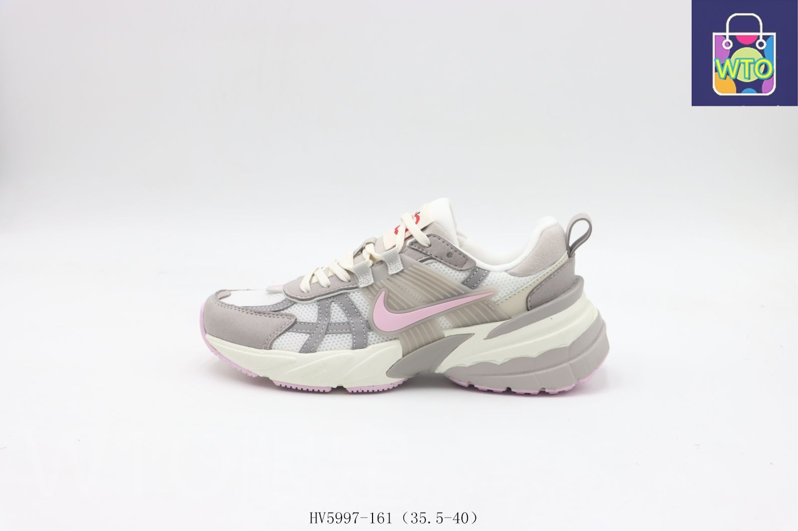 ナイキ ウィメンズ V2Kラン 