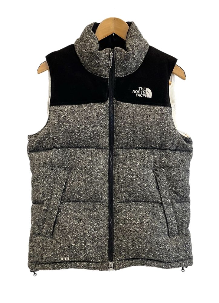 未使用近 バーバリーリバーシブルダウンベスト ベージュ ホースマーク刺繍エンジ 中古・古着通販】BURBERRY BLUE LABEL (バーバリーロンドンブルー