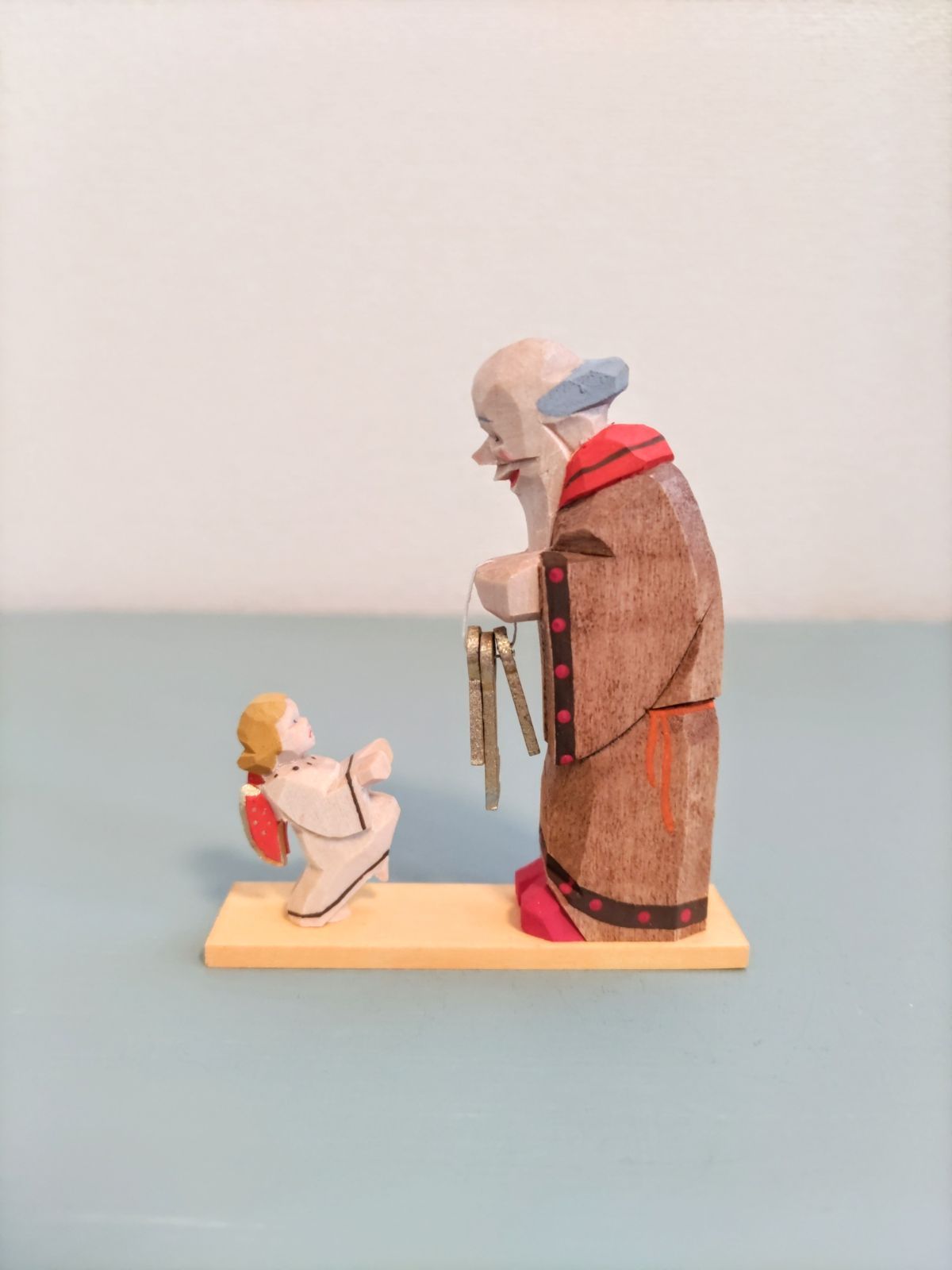 ドイツ工芸品 聖歌隊ペテロと天使 木製 ヘルビッヒ工房 木彫り ドイツ