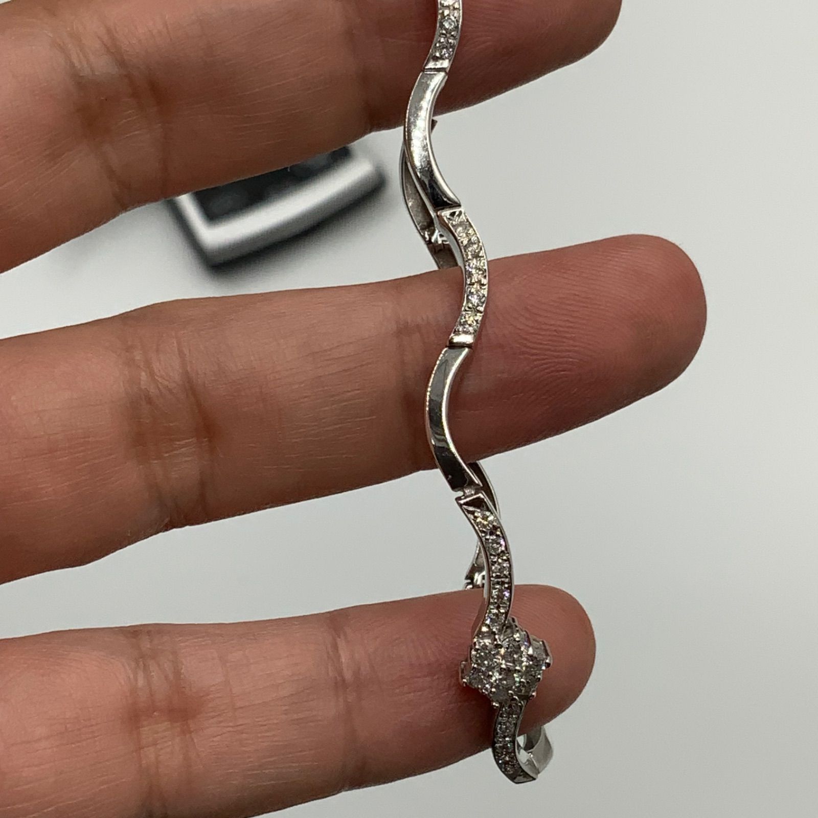 最高級！ ★ 天然 本翡翠 ダイヤモンド ブレスレット K18WG 750 最高級！ ☆ 天然 本翡翠 ダイヤモンド ブレスレット K18WG 750 最高級