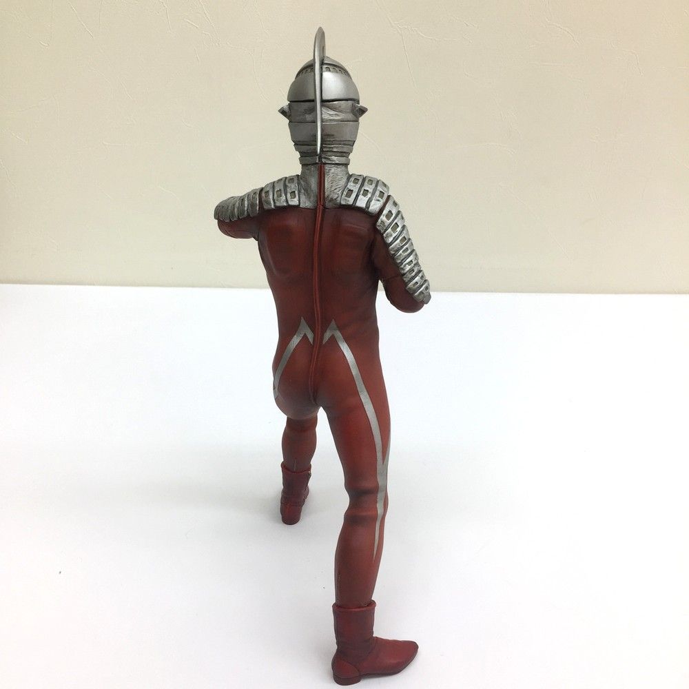 CCP 究極のウルトラセブン ハイグレードVer. 発光ギミック付 新品未開封 ☆美品 CCP 究極のウルトラセブン ハイグレードVer. 発光