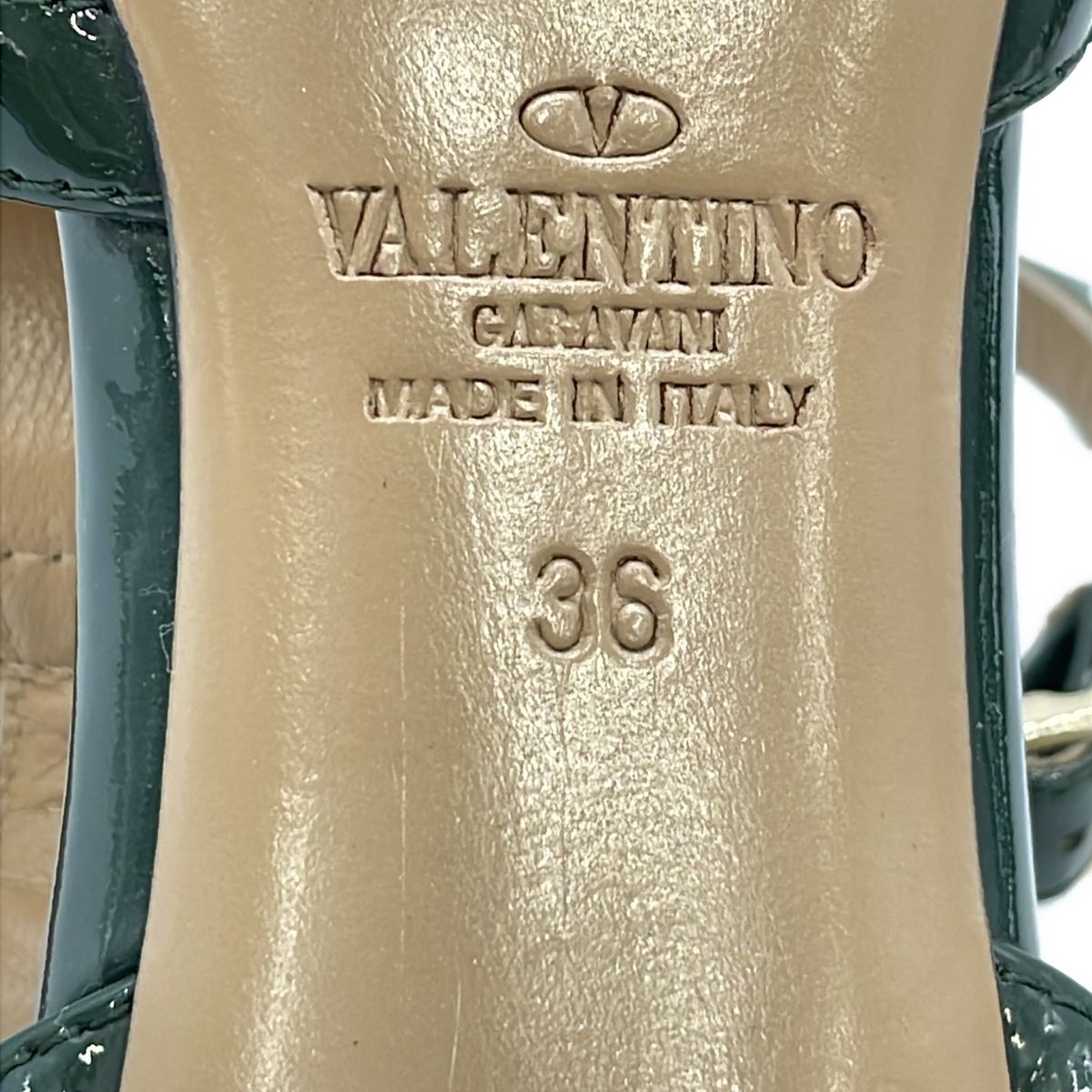 VALENTINO ヴァレンティノ ロックスタッズエナメルヒールパンプス 