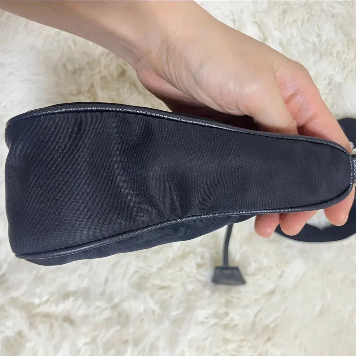 【PRADA】Re-Nylon 2005 リエディション ホーボーバッグ・中古 PRADA(プラダ) Re-Edition リエディション Re-Nylon ホーボー