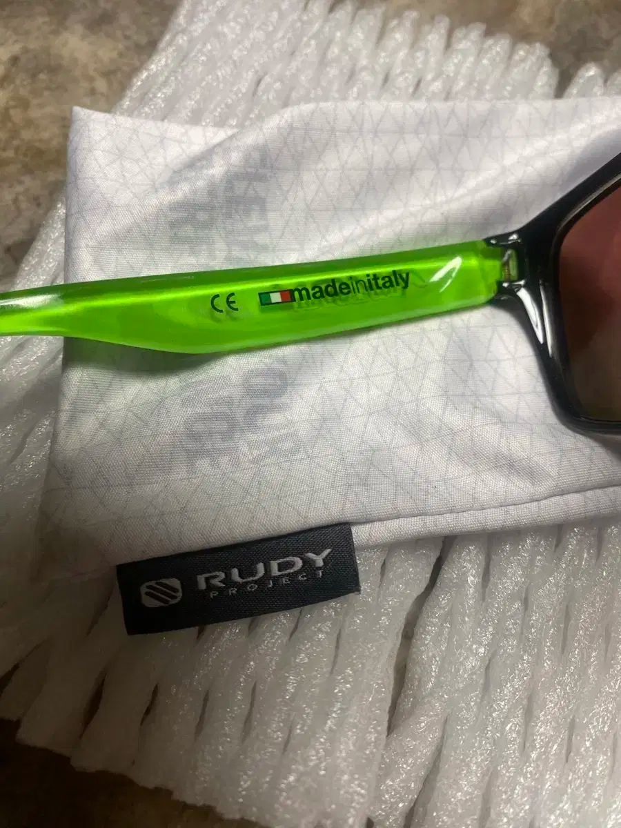 RUDY ヴァレンティノ