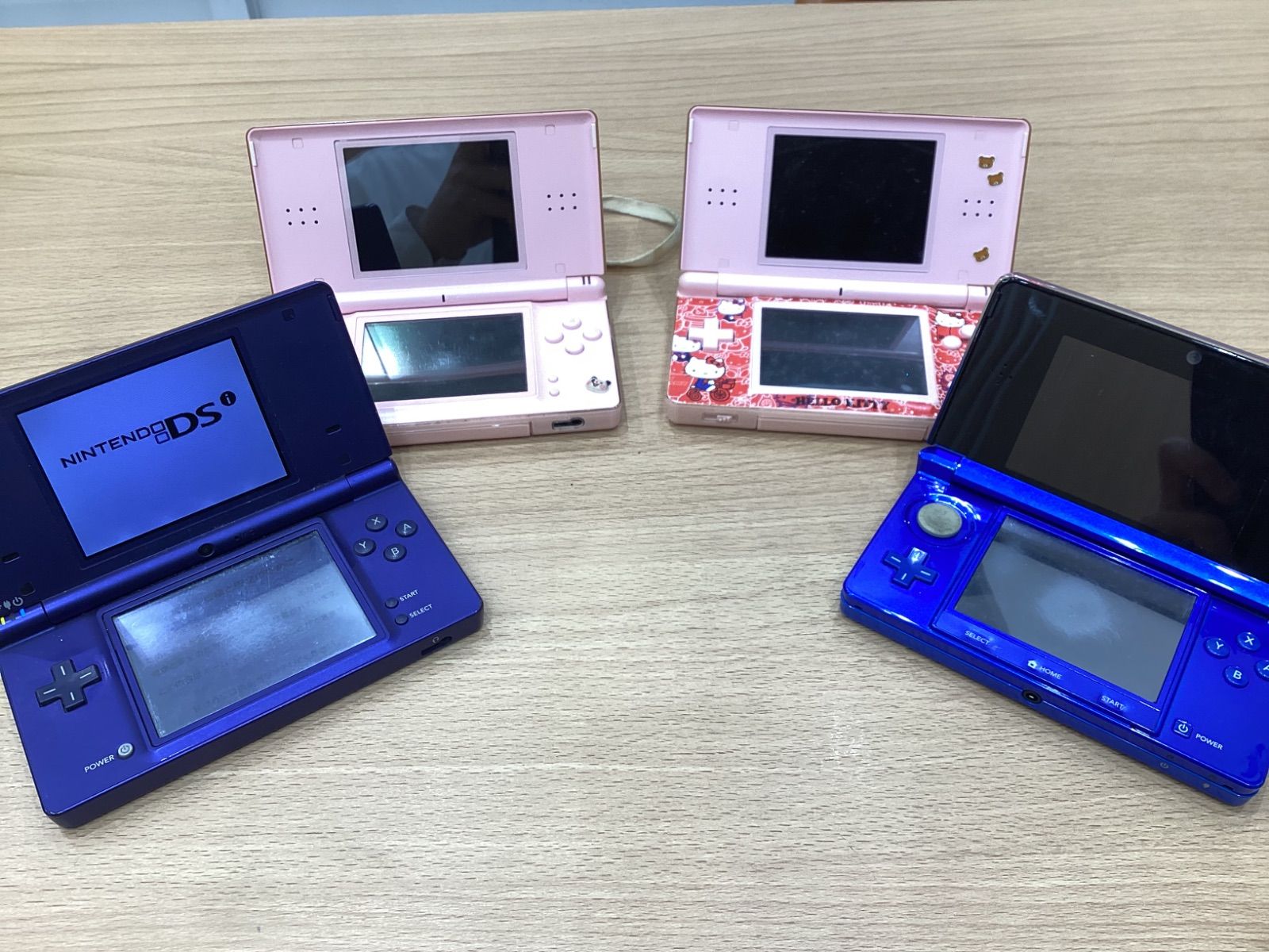 3DS、DS Lite本体、ソフト21本 daichugame_dslite-8color