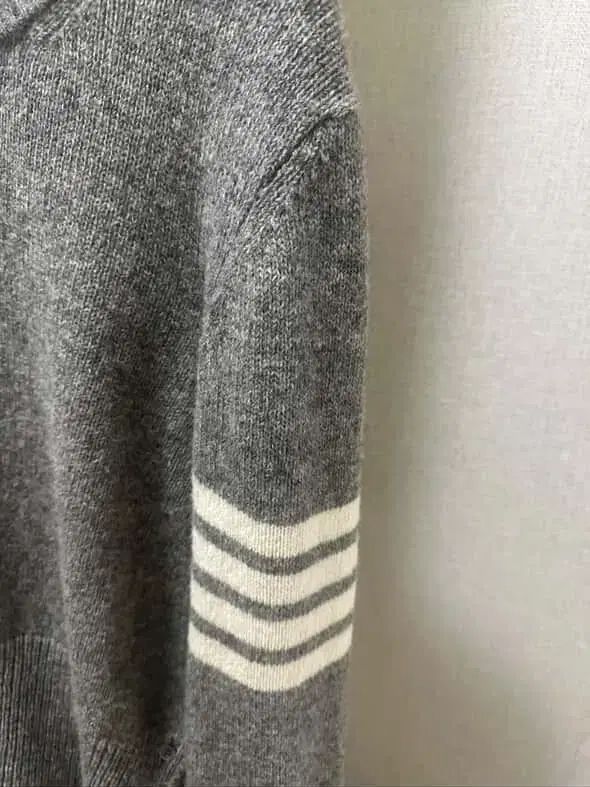 部品 O Thom Browne(トム・ブラウン) 四本サイドライン クルー