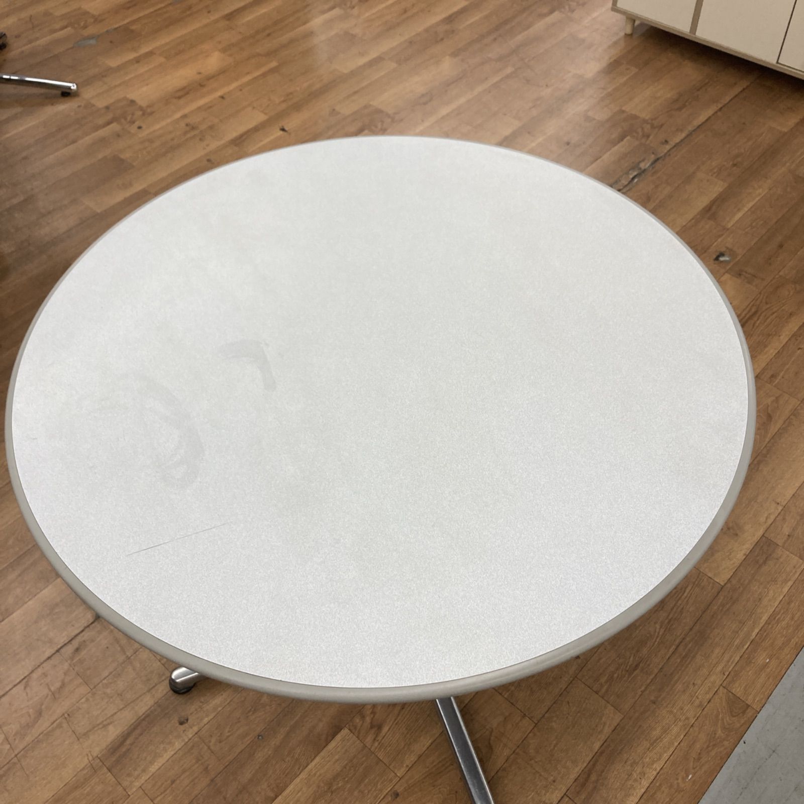 Tankさま専用S165 ⭐ KOKUYO コクヨ 丸テーブル カフェテーブル 【公式