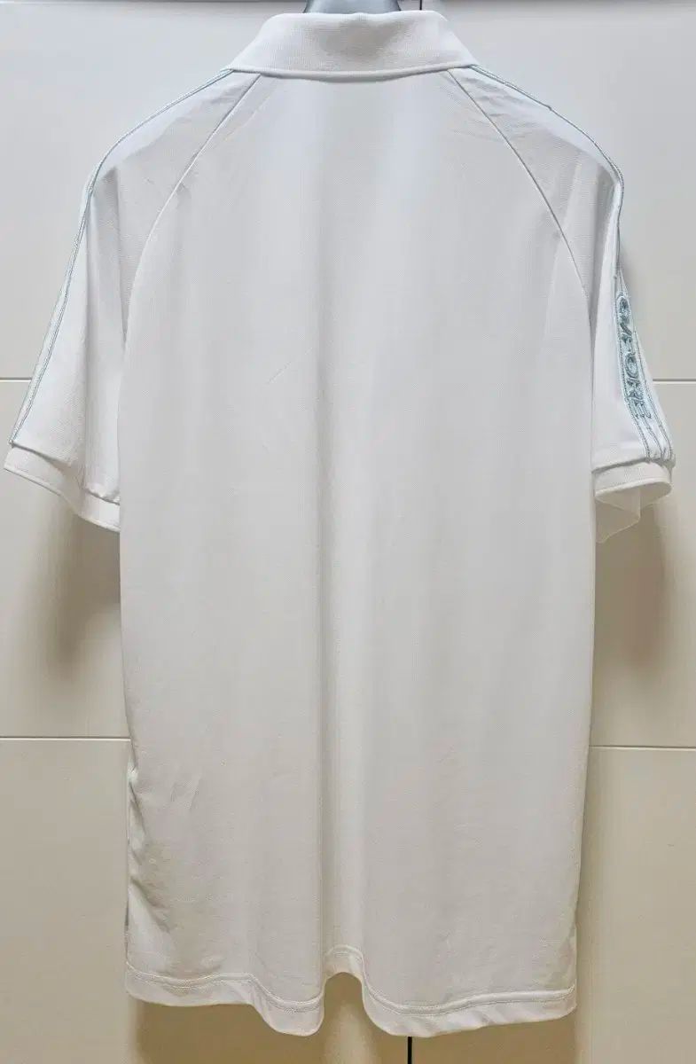 襟 Tシャツ